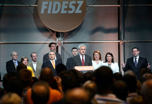 Fidesz győzelmet várók